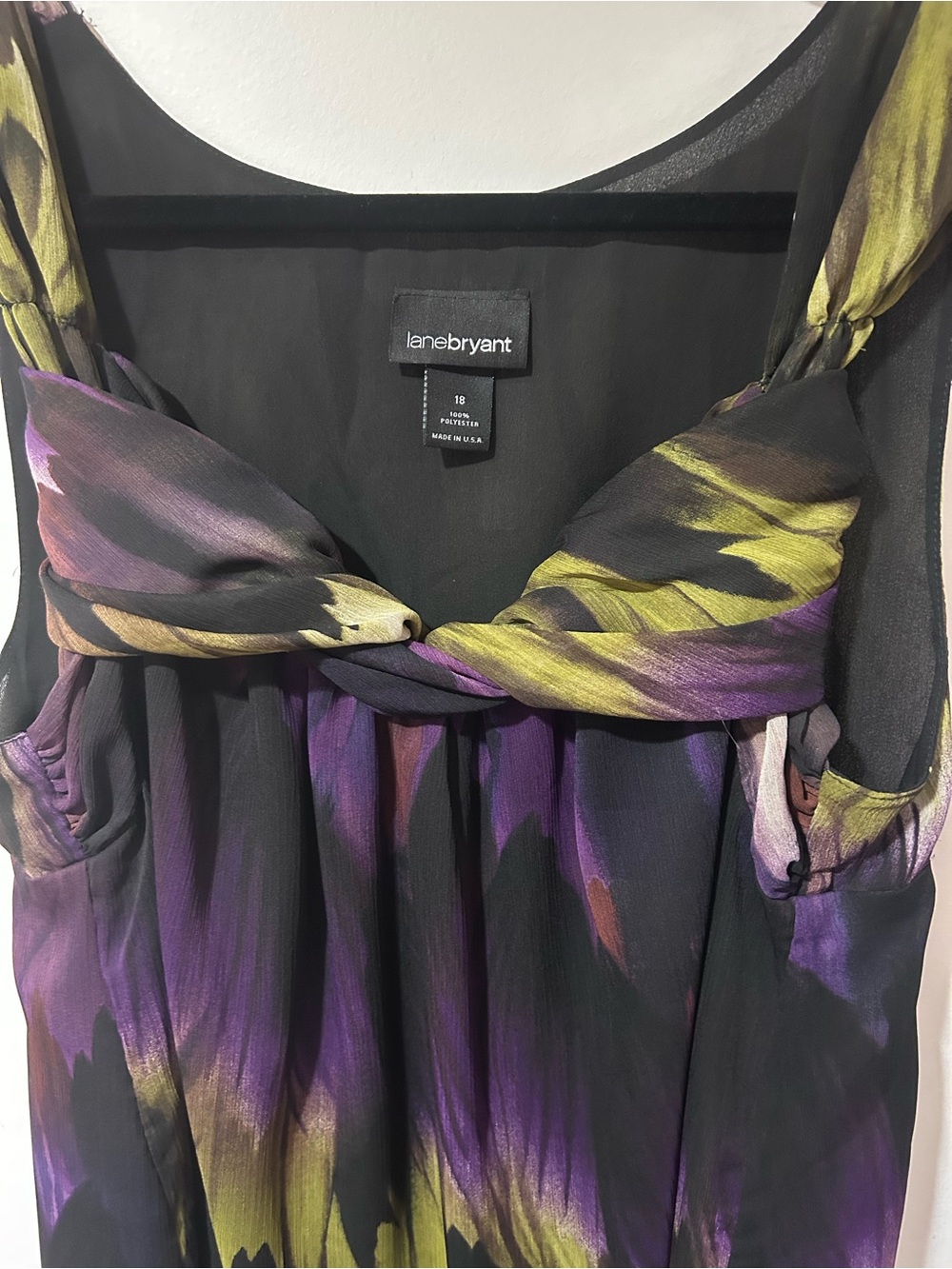 Dress - Picture 4 of 12